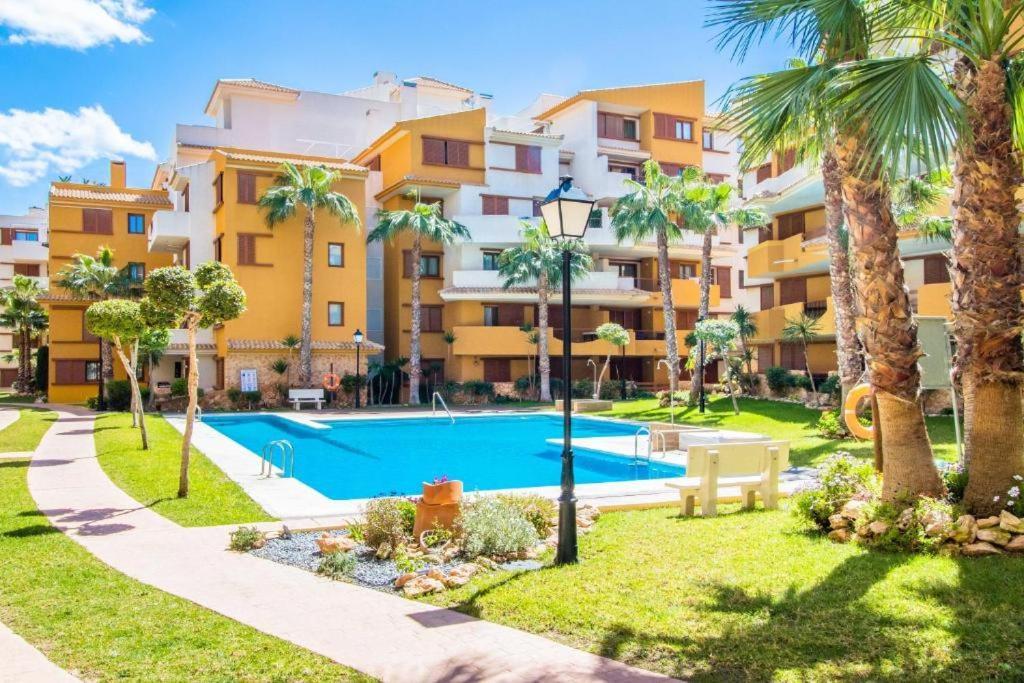 Cc8 By Zanis Apartment Torrevieja Exterior photo